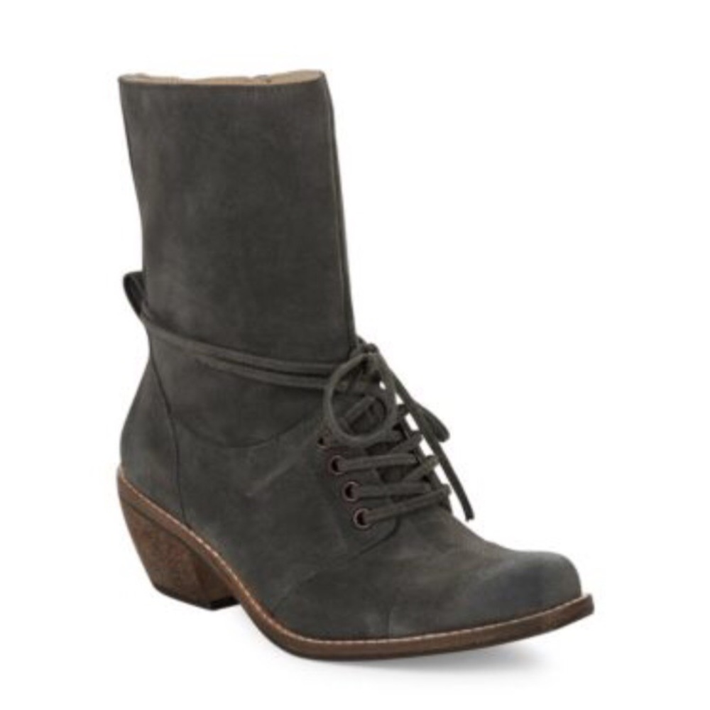 Latigo booties